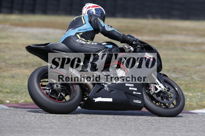 /37 09.08.2026  Pluess Motosport ADR/Einsteiger/183